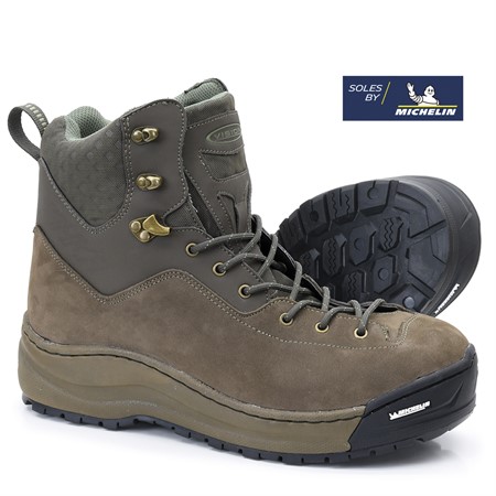 NAHKA MICHELIN wading shoe 9